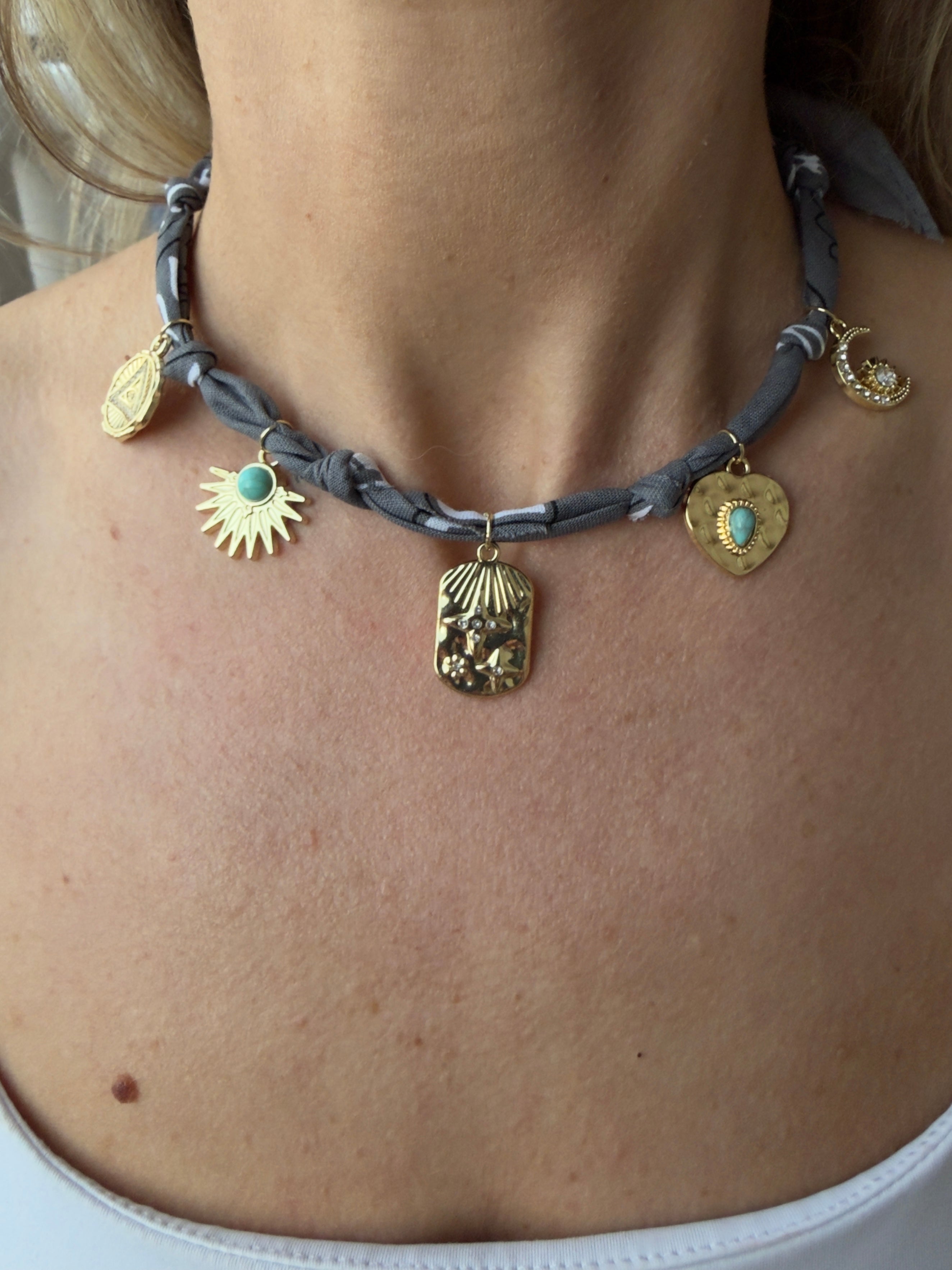 Les Bandanettes- Elephant